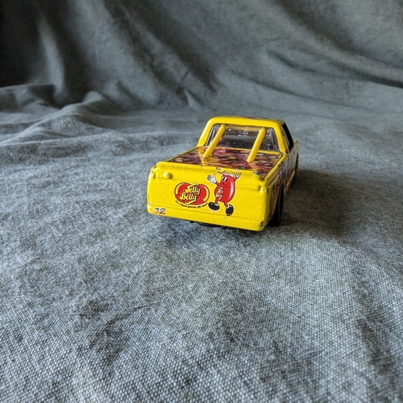Jelly Belly Ford F-150 Nascar Vintage 2000's Jim Inglebright Yellow Truck 2.5in - Picture 3 of 12